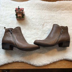 Lucky 6 Bryton Bootie Brown Leather Double Zip